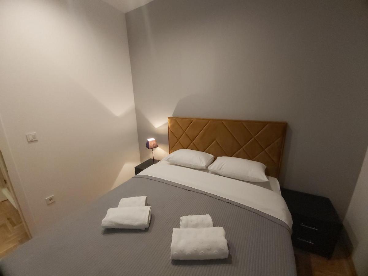 Apartment Nikirent Banja Luka Eksteriør bilde