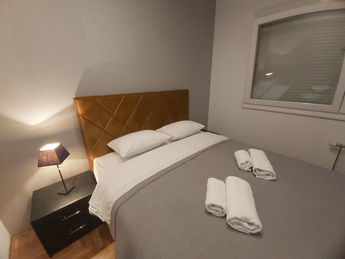 Apartment Nikirent Banja Luka Eksteriør bilde