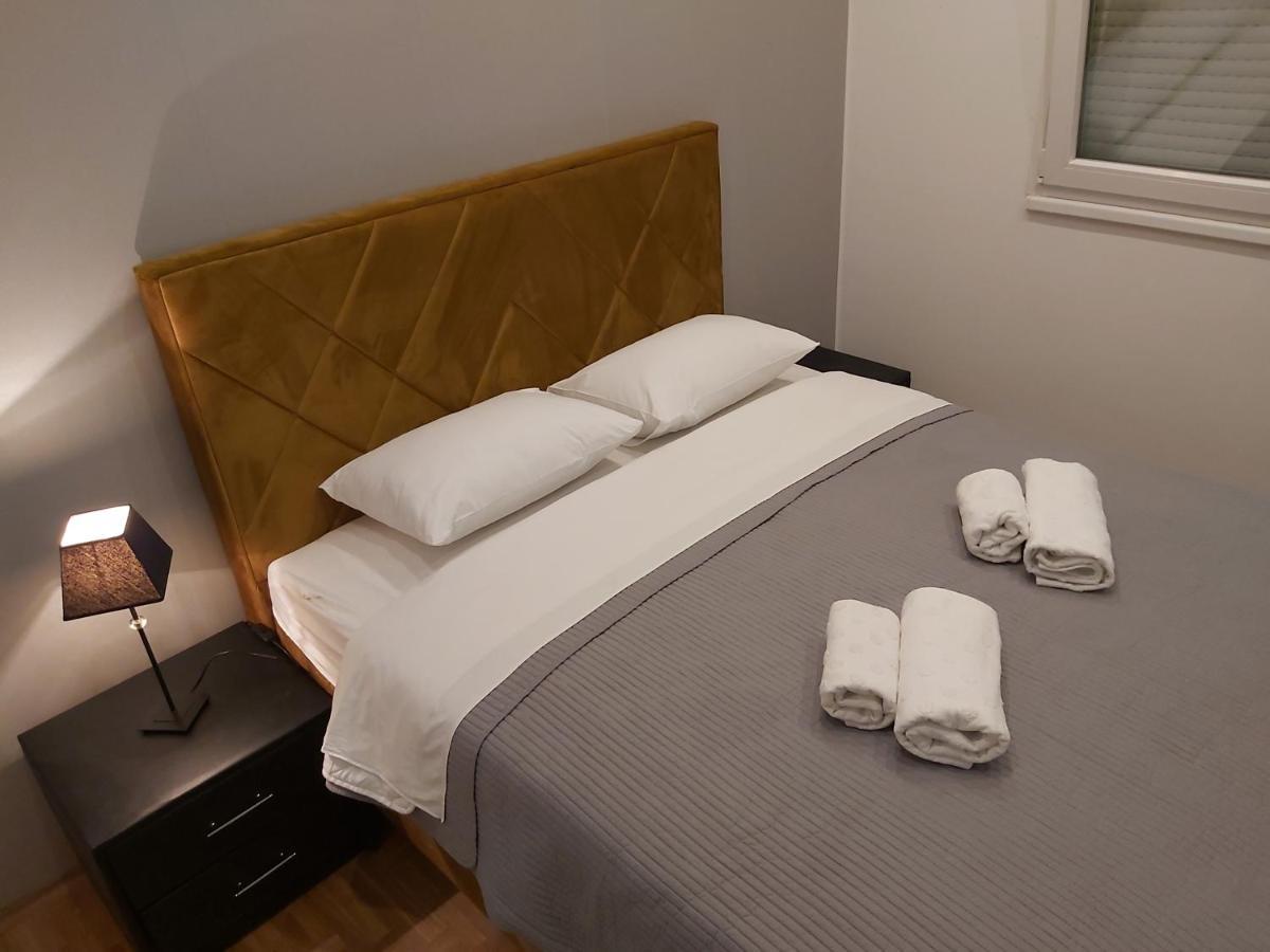 Apartment Nikirent Banja Luka Eksteriør bilde
