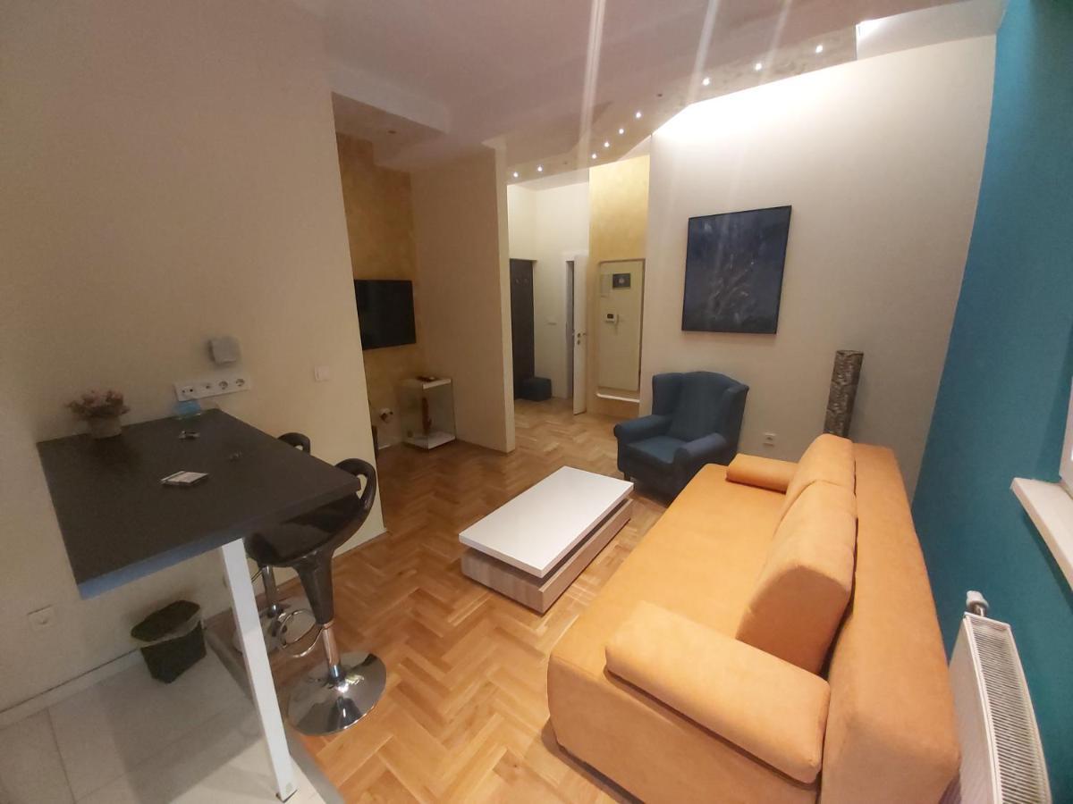 Apartment Nikirent Banja Luka Eksteriør bilde