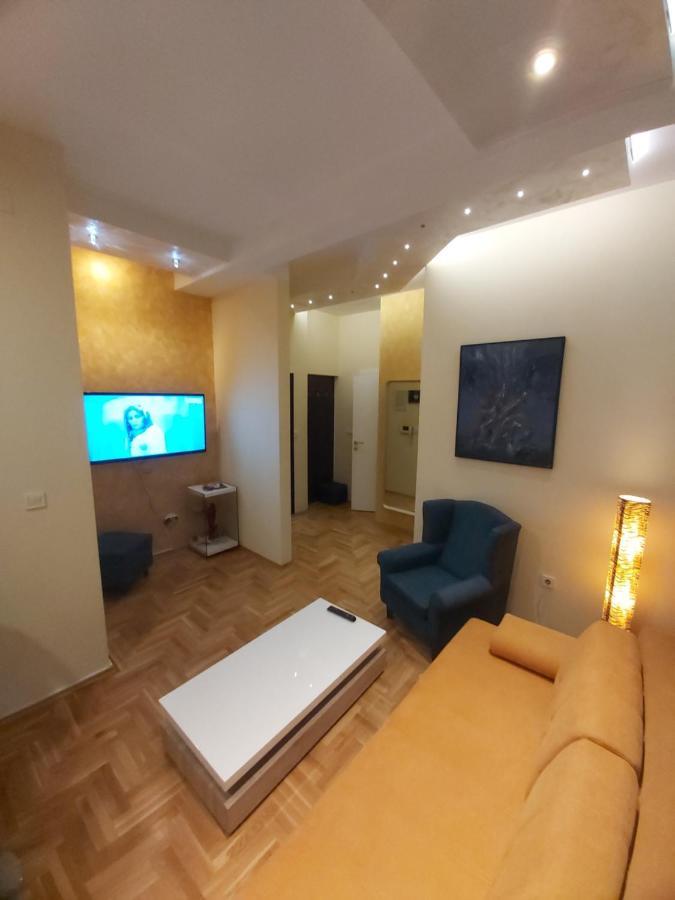 Apartment Nikirent Banja Luka Eksteriør bilde